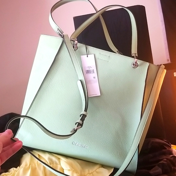 Calvin Klein (Renya tote) cucumber color womans purse - Picture 3 of 7